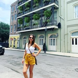 Meet your Posher, Christina